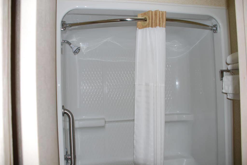 Chief Motel Fayetteville Bagian luar foto